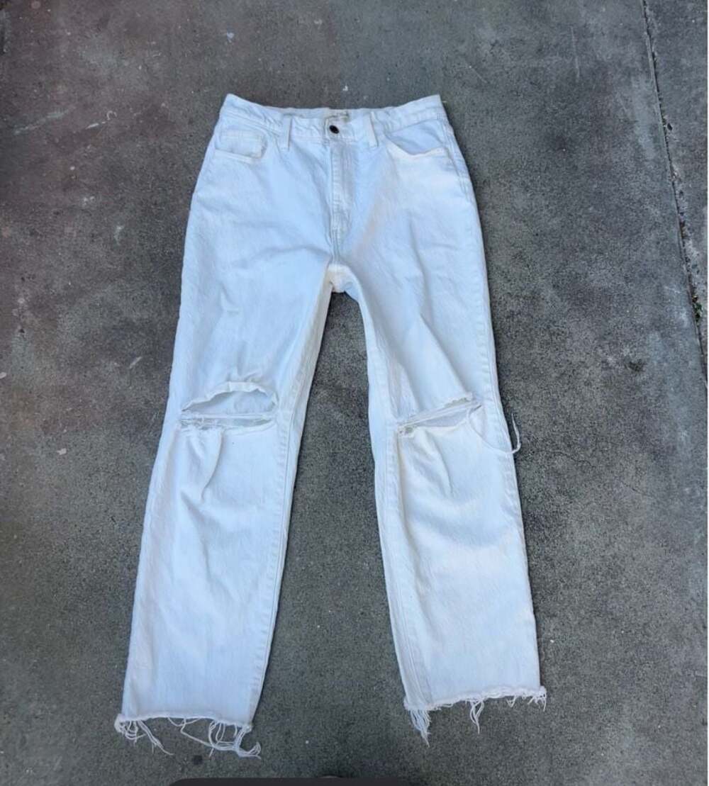 Women's Vintage Straight Distressed White Jeans size 10 Target